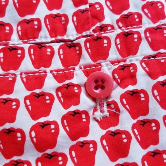 J.Crew Red And Cream Apple Print Shorts Size 4 - Picture 6 of 10